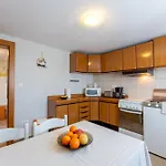 بيت للعطل Casa Nadia In Peroj - Haus Fuer 8 Personen