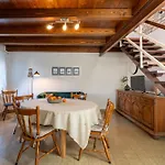 Casa Nadia In Peroj - Haus Fuer 8 Personen فاجانا