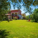Casa Nadia In Peroj - Haus Fuer 8 Personen بيت للعطل